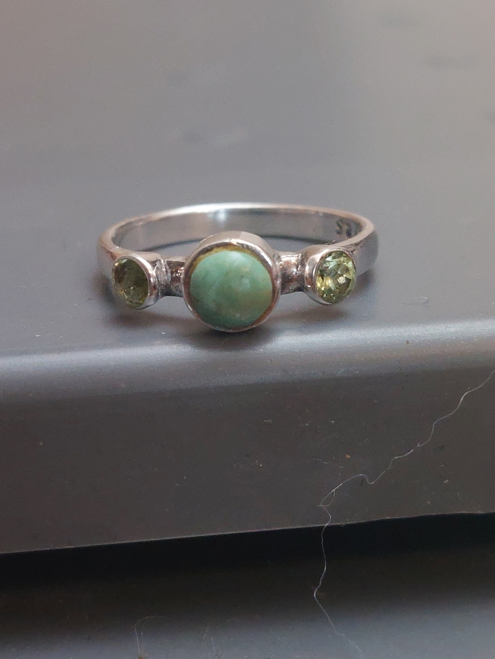 Peyote Bird PB 925 Sterling Silver Green Trio Stones Ring Size 5.75
